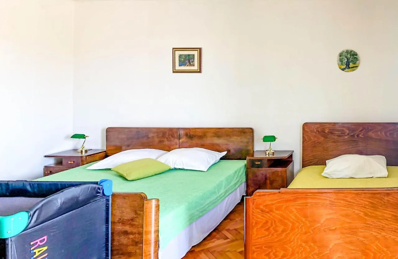Traditional Mediterranean Villa Gabonjin Tatil Evi